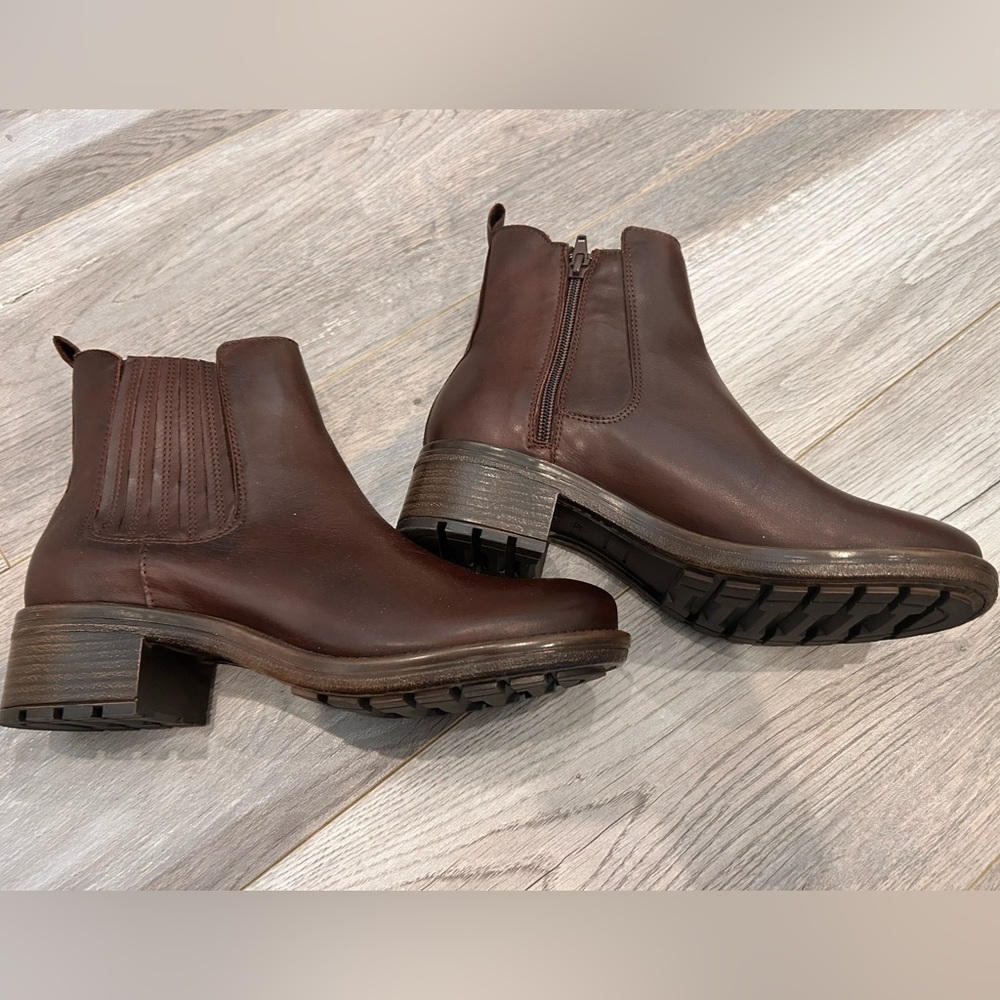 Miz Mooz Cristin Ankle Boots (NWT)